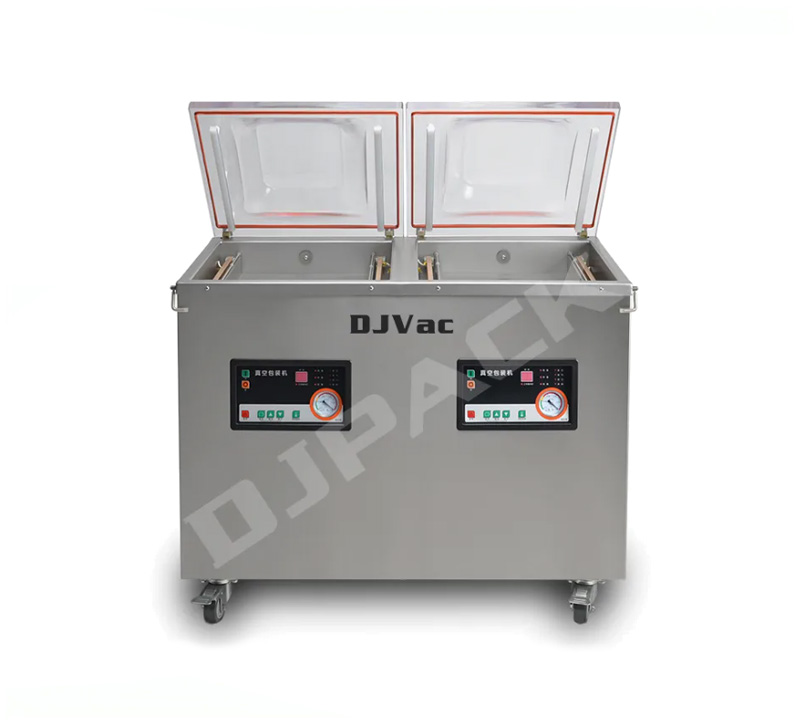 Cost-effective floor-type vacuum packaging machine